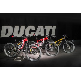 Ducati elektromos rollerek és kerékpárok